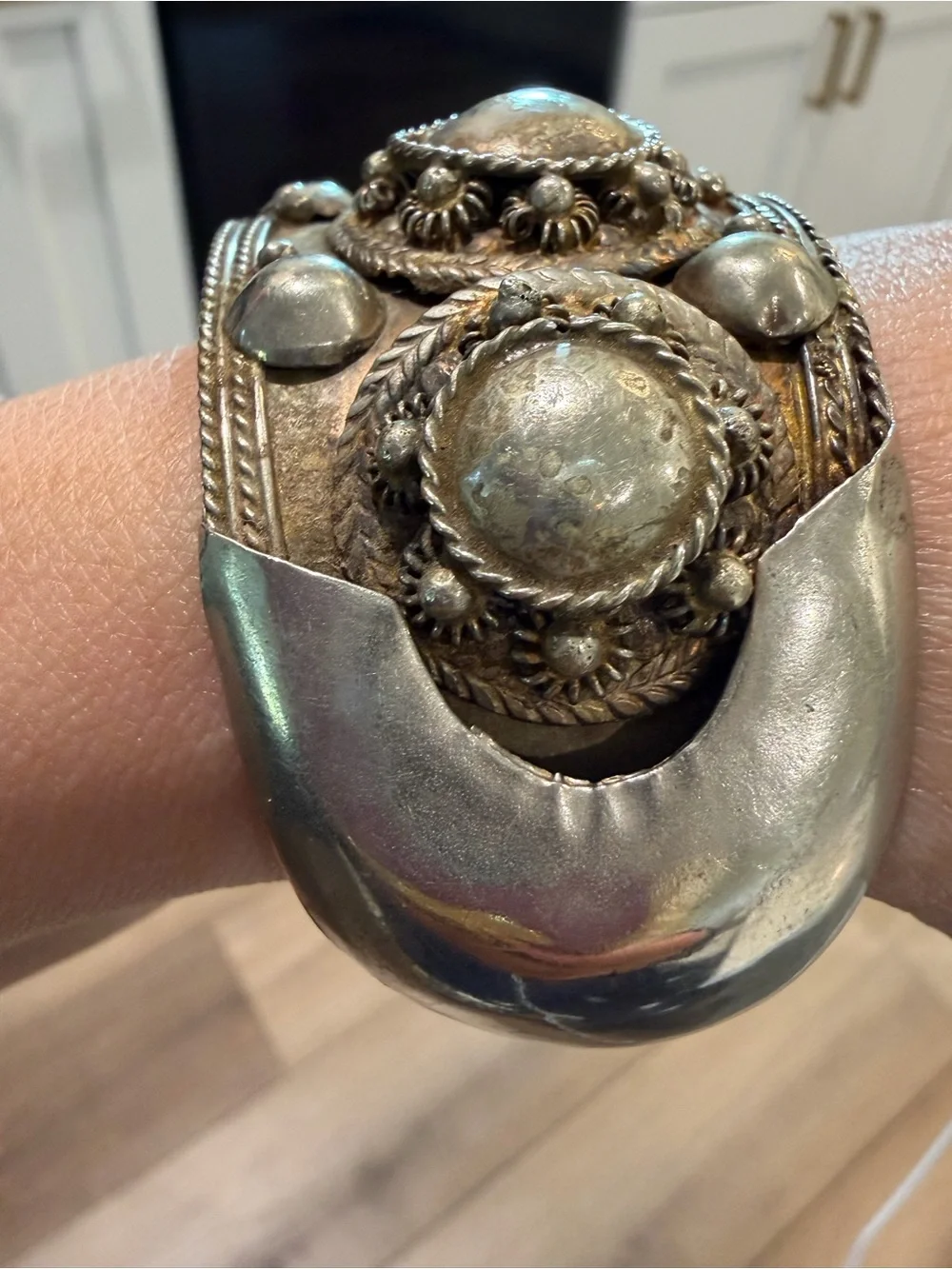 Vintage Thailand Sterling Silver Ornate Statement Filagree Cuff Bracelet • 50.8g